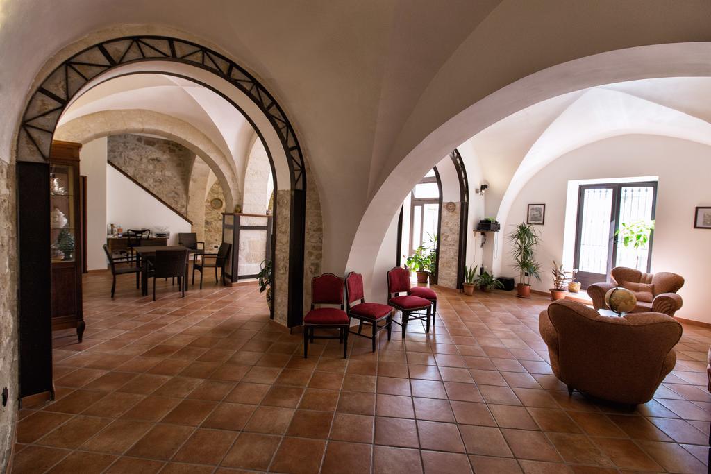 Bed And Breakfast Sotto Le Stelle Caltabellotta Exterior foto